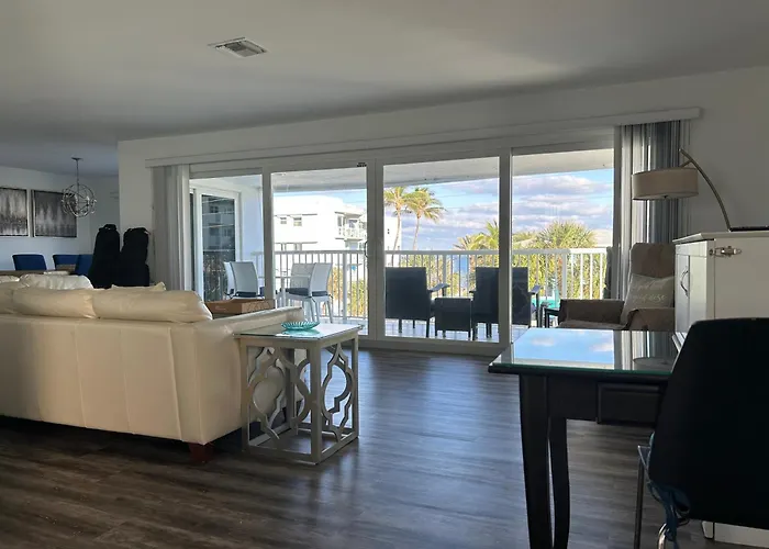 Sea Spray Inn